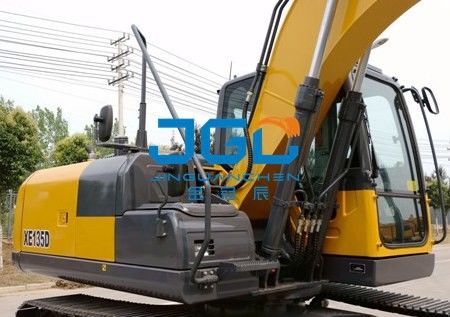 XE135D Bagger Vorder- und Rückgetriebe Linke und rechte Türen Ober- und Unterwindschutzscheiben