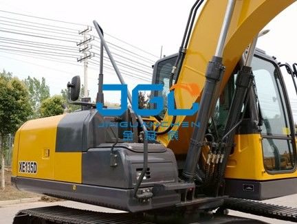 XE135D Bagger Vorder- und Rückgetriebe Linke und rechte Türen Ober- und Unterwindschutzscheiben