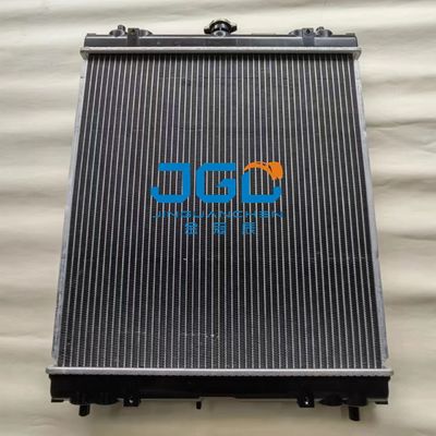 Bagger-Spare Parts Radiator-Behälter-Kühlerblock-Versammlung 4479181 EX70