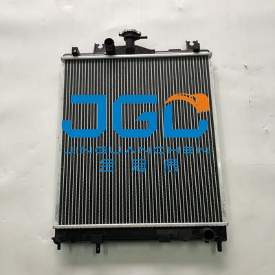 20T-03-81211 Wassertank-Kühler für Bagger PC35R-8 PC30R-8 Kühler