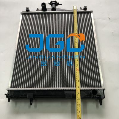 20T-03-81211 Wassertank-Kühler für Bagger PC35R-8 PC30R-8 Kühler