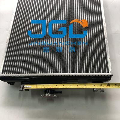 20T-03-81211 Wassertank-Kühler für Bagger PC35R-8 PC30R-8 Kühler