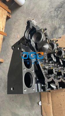 Bauteile für Bagger Dieselmotoren 4HK1 6hk1 Zylinderkopf Assy 4HK1 Zylinderkopfmontage 8980083636