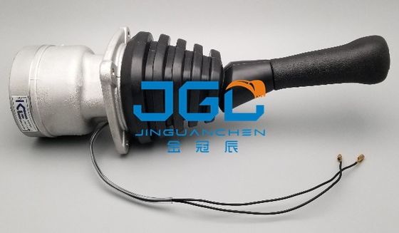 Teile für Bagger DH200 DH220 DH300-35 Hydraulische Pilotventil Joystick Steuerhebel 420-00237 2420-9516 420-00238 2420-9517