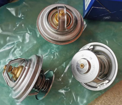 Der Thermostat EC220D/250D/240B/360B/460B/380D für Bagger 6735665