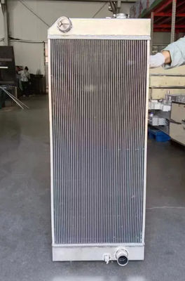Wasserbehälter für Bagger E324D E324DFM E324DL E325D E325DFM E325DL E326DL E329D E329DL Heizkörper 353-5549 3535549 Für CAT-Bugger