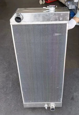 Wasserbehälter für Bagger E324D E324DFM E324DL E325D E325DFM E325DL E326DL E329D E329DL Heizkörper 353-5549 3535549 Für CAT-Bugger