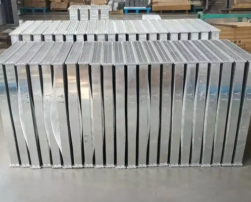 Hohe Nachfrage SK200-3 Baggerradiator Aluminiummaterial