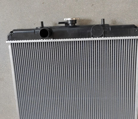 184015-44501 18401544501 Maschinenbau Baggerradiator Kompatibel mit YM VIO75-B VIO-80 Baggerradiator