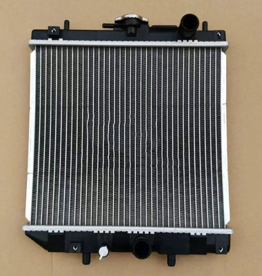 Warmverkauf K7561-85210 RTV900 Baggerradiator Aluminiummaterial