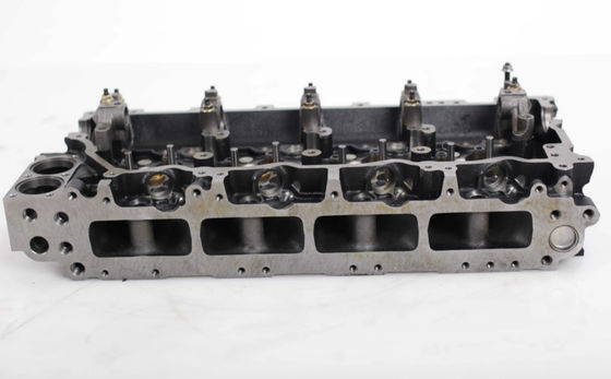 Neue Zylinderkopfmontage Isuzu 4HK1 Dieselmotor Ersatzteile Baumaschinenteile