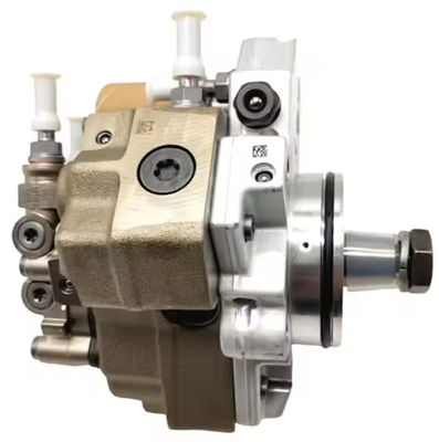 Ausbau von Kraftstoffpumpen für Baggermaschinen