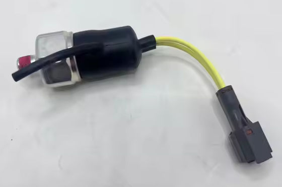 1-82410170-1 Öldrucksensor für 6HK1-Motor ZX300 Sany 305 335 Bagger